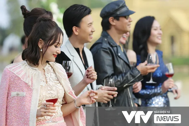 Gặp gỡ diễn viên truyền hình 2022: Vũ trụ điện ảnh VTV cùng khoe giọng hát - Ảnh 9. Gặp gỡ diễn viên truyền hình 2022: Vũ trụ điện ảnh VTV cùng khoe giọng hát - Ảnh 9.