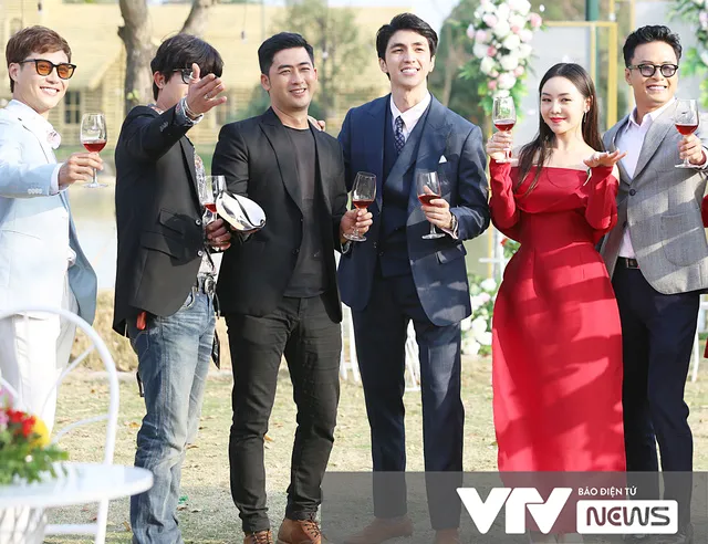 Gặp gỡ diễn viên truyền hình 2022: Vũ trụ điện ảnh VTV cùng khoe giọng hát - Ảnh 10. Gặp gỡ diễn viên truyền hình 2022: Vũ trụ điện ảnh VTV cùng khoe giọng hát - Ảnh 10.