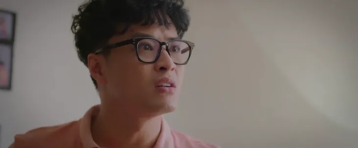 Thương ngày nắng về: Bữa tối lãng mạn để nịnh vợ thành cuộc khẩu chiến tóe lửa - Ảnh 10. Thương ngày nắng về: Bữa tối lãng mạn để nịnh vợ thành cuộc khẩu chiến tóe lửa - Ảnh 10.