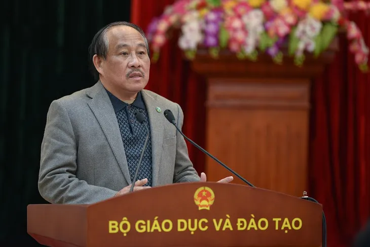 Tỷ lệ nhiễm COVID-19 trong trường học rất thấp - Ảnh 1. Tỷ lệ nhiễm COVID-19 trong trường học rất thấp - Ảnh 1.