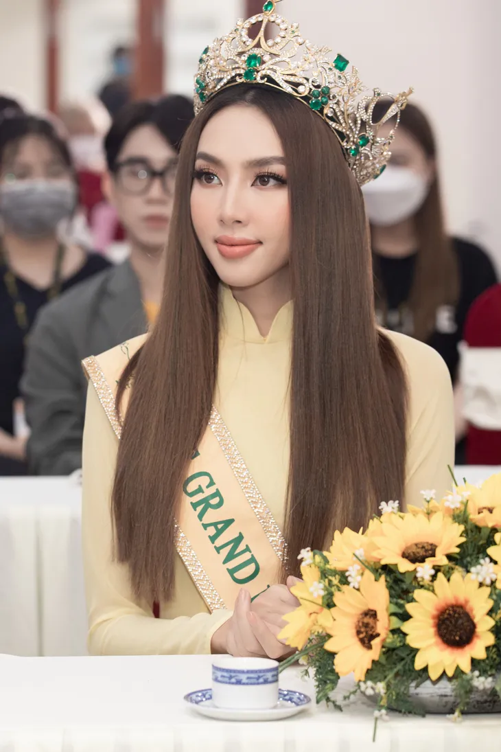 Thùy Tiên tặng trang phục dự thi Miss Grand International cho bảo tàng - Ảnh 4. Thùy Tiên tặng trang phục dự thi Miss Grand International cho bảo tàng - Ảnh 4.