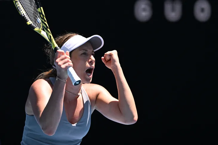 Danielle Collins giành quyền vào bán kết Australia mở rộng 2022 - Ảnh 1. Danielle Collins giành quyền vào bán kết Australia mở rộng 2022 - Ảnh 1.