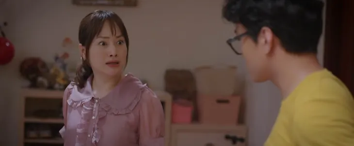 Thương ngày nắng về - Tập 32: Duy nói dành cả cuộc đời cho Trang, nhưng cô nàng từ chối thẳng thừng - Ảnh 6. Thương ngày nắng về - Tập 32: Duy nói dành cả cuộc đời cho Trang, nhưng cô nàng từ chối thẳng thừng - Ảnh 6.