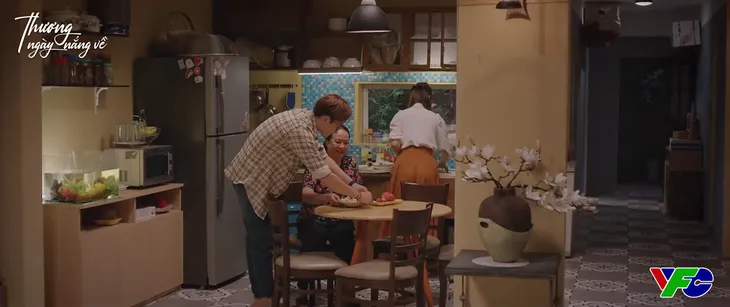 Thương ngày nắng về - Tập 33: Duy đến nhà ăn cơm, cơ hội vợ chồng Đức làm hòa - Ảnh 3. Thương ngày nắng về - Tập 33: Duy đến nhà ăn cơm, cơ hội vợ chồng Đức làm hòa - Ảnh 3.