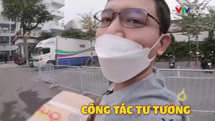Táo quân tiền truyện - Tập 2: 11 tháng 2 ngày tập luyện ngày đêm - Ảnh 6. Táo quân tiền truyện - Tập 2: 11 tháng 2 ngày tập luyện ngày đêm - Ảnh 6.