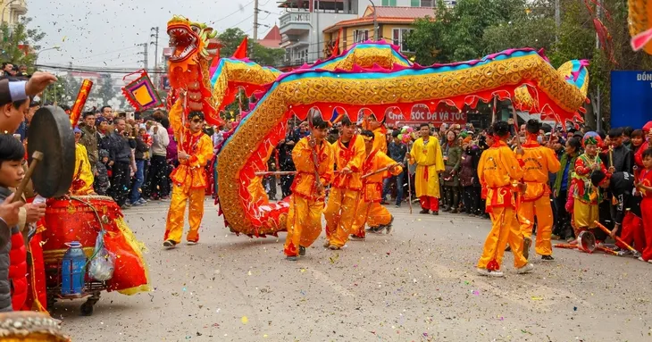 Dịp Tết Nguyên đán, lễ hội truyền thống chỉ tổ chức phần lễ - Ảnh 1. Dịp Tết Nguyên đán, lễ hội truyền thống chỉ tổ chức phần lễ - Ảnh 1.