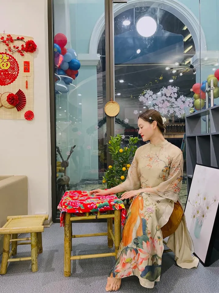 Lan Phương dịu dàng hoá cô gái mùa Xuân - Ảnh 6. Lan Phương dịu dàng hoá cô gái mùa Xuân - Ảnh 6.
