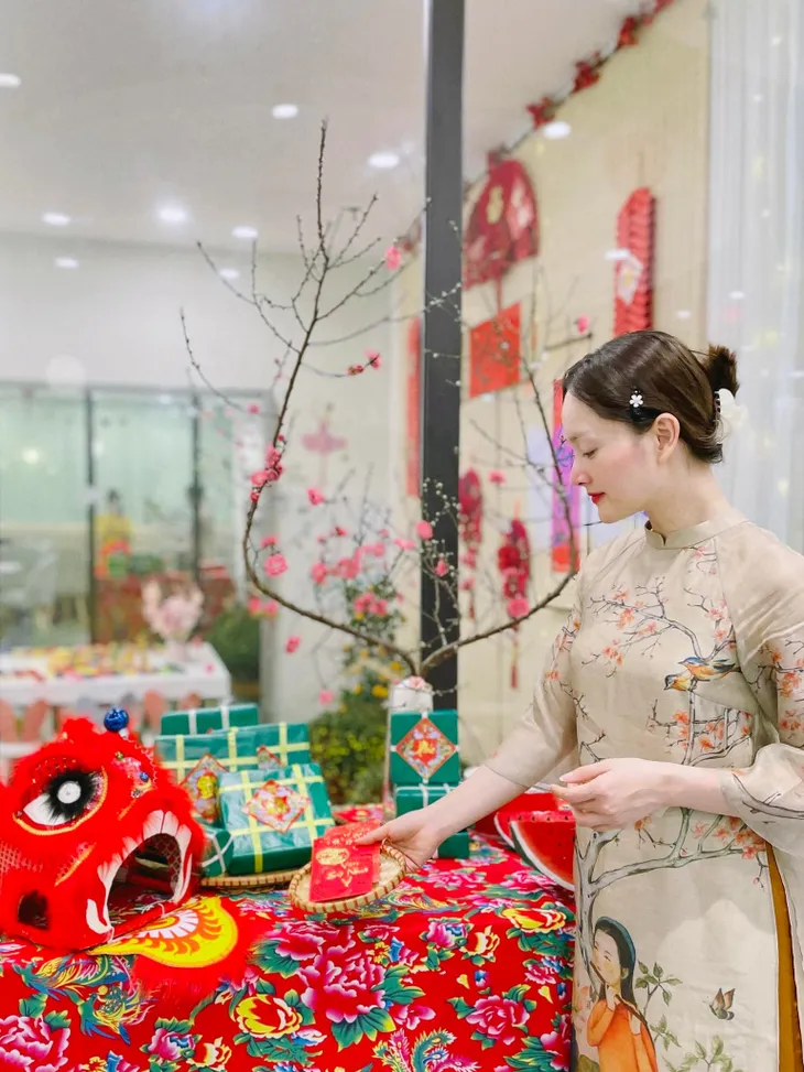 Lan Phương dịu dàng hoá cô gái mùa Xuân - Ảnh 5. Lan Phương dịu dàng hoá cô gái mùa Xuân - Ảnh 5.