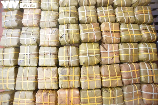 Làng bánh chưng Tranh Khúc nhộn nhịp ngày cận Tết - Ảnh 11. Làng bánh chưng Tranh Khúc nhộn nhịp ngày cận Tết - Ảnh 11.