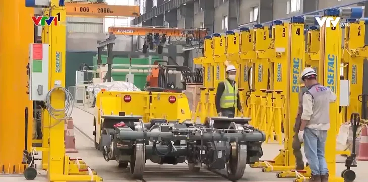 Làm việc xuyên Tết trên công trường Metro Nhổn - Ga Hà Nội - Ảnh 1. Làm việc xuyên Tết trên công trường Metro Nhổn - Ga Hà Nội - Ảnh 1.