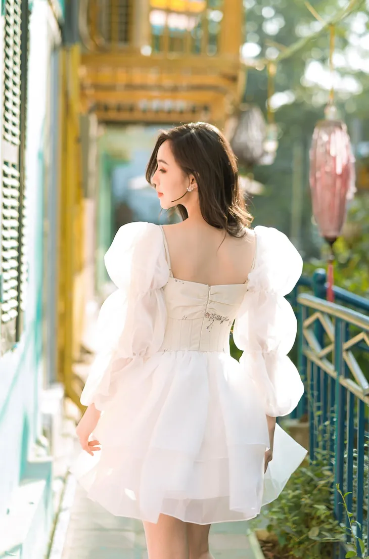 Quỳnh Kool hoá cánh bướm mong manh - Ảnh 4. Quỳnh Kool hoá cánh bướm mong manh - Ảnh 4.