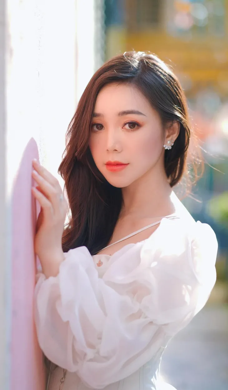 Quỳnh Kool hoá cánh bướm mong manh - Ảnh 5. Quỳnh Kool hoá cánh bướm mong manh - Ảnh 5.