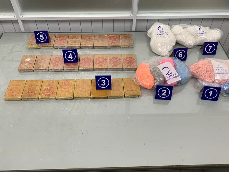 Triệt phá 4 đường dây ma túy quốc tế - Ảnh 1. Triệt phá 4 đường dây ma túy quốc tế - Ảnh 1.
