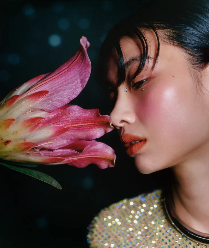 Jung Ho Yeon - Ngôi sao Hàn Quốc đầu tiên lên bìa đơn Vogue Mỹ - Ảnh 8. Jung Ho Yeon - Ngôi sao Hàn Quốc đầu tiên lên bìa đơn Vogue Mỹ - Ảnh 8.