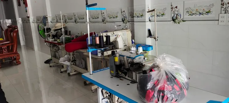 Phát hiện 30.000 mũ vải giả nhãn hiệu Nón Sơn trị giá 30 tỷ đồng - Ảnh 1. Phát hiện 30.000 mũ vải giả nhãn hiệu Nón Sơn trị giá 30 tỷ đồng - Ảnh 1.