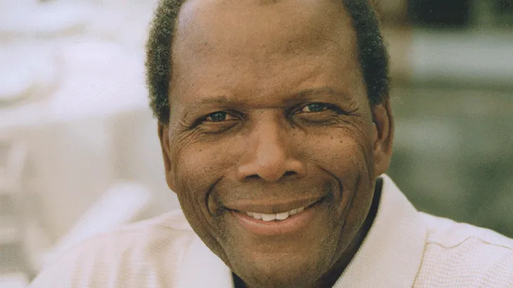 Huyền thoại Sidney Poitier, diễn viên da đen đầu tiên giành Oscar cho Nam chính xuất sắc nhất qua đời, sao thế giới tiếc thương - Ảnh 4. Huyền thoại Sidney Poitier, diễn viên da đen đầu tiên giành Oscar cho Nam chính xuất sắc nhất qua đời, sao thế giới tiếc thương - Ảnh 4.