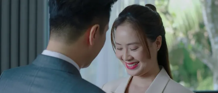 Hành trình công lý - Tập 1: Con gái nằm viện, Hoàng (Việt Anh) nửa tỉnh nửa mê lên giường với tình cũ - Ảnh 2.