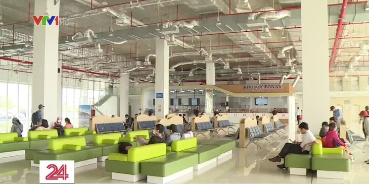 Chuyển 100 tuyến xe về Bến xe Miền Đông mới - Ảnh 1. Chuyển 100 tuyến xe về Bến xe Miền Đông mới - Ảnh 1.