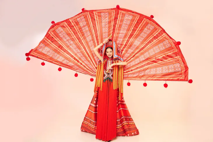 Bảo Ngọc xuất sắc đăng quang Miss Intercontinental 2022 - Ảnh 9. Bảo Ngọc xuất sắc đăng quang Miss Intercontinental 2022 - Ảnh 9.