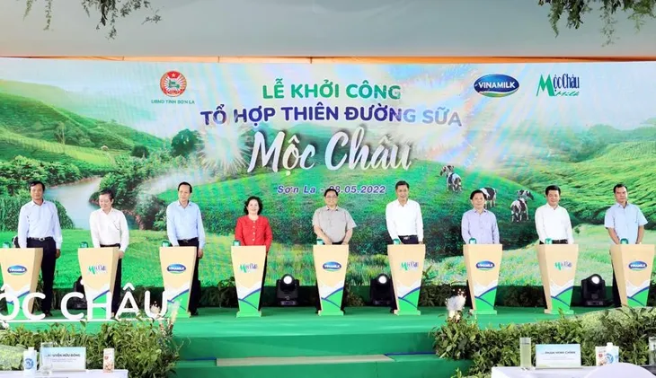 Vinamilk và CEO Mai Kiều Liên được vinh danh trong chương trình Thương hiệu mạnh Việt Nam 2022 - Ảnh 2. Vinamilk và CEO Mai Kiều Liên được vinh danh trong chương trình Thương hiệu mạnh Việt Nam 2022 - Ảnh 2.