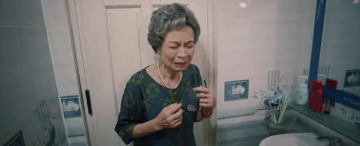 Thông gia ngõ hẹp - Tập 8: Cụ Thập lại giận dỗi con trai - Ảnh 5. Thông gia ngõ hẹp - Tập 8: Cụ Thập lại giận dỗi con trai - Ảnh 5.