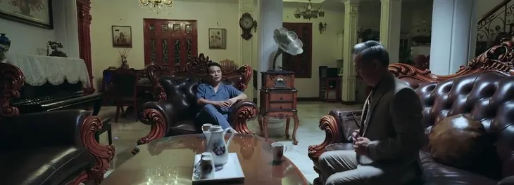 Đấu trí - Tập 63: Vũ được trả trong sạch, đích thân Giám đốc công an tỉnh giao nhiệm vụ mật - Ảnh 17. Đấu trí - Tập 63: Vũ được trả trong sạch, đích thân Giám đốc công an tỉnh giao nhiệm vụ mật - Ảnh 17.