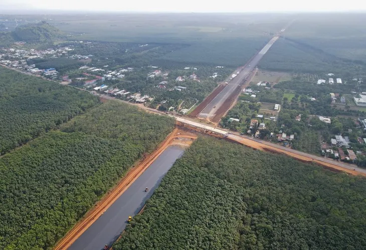 Từ sân bay Cam Ranh nhìn về bức tranh lạc quan của đô thị du lịch Phan Thiết - Ảnh 2. Từ sân bay Cam Ranh nhìn về bức tranh lạc quan của đô thị du lịch Phan Thiết - Ảnh 2.