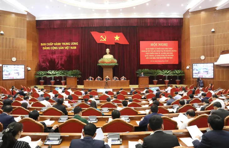 Tổng Bí thư Nguyễn Phú Trọng chủ trì Hội nghị về phát triển vùng Tây nguyên - Ảnh 4. Tổng Bí thư Nguyễn Phú Trọng chủ trì Hội nghị về phát triển vùng Tây nguyên - Ảnh 4.