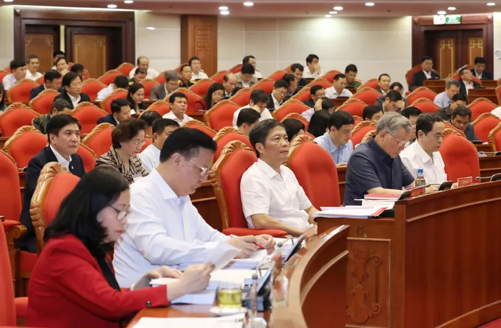 Tổng Bí thư Nguyễn Phú Trọng chủ trì Hội nghị về phát triển vùng Tây nguyên - Ảnh 6. Tổng Bí thư Nguyễn Phú Trọng chủ trì Hội nghị về phát triển vùng Tây nguyên - Ảnh 6.