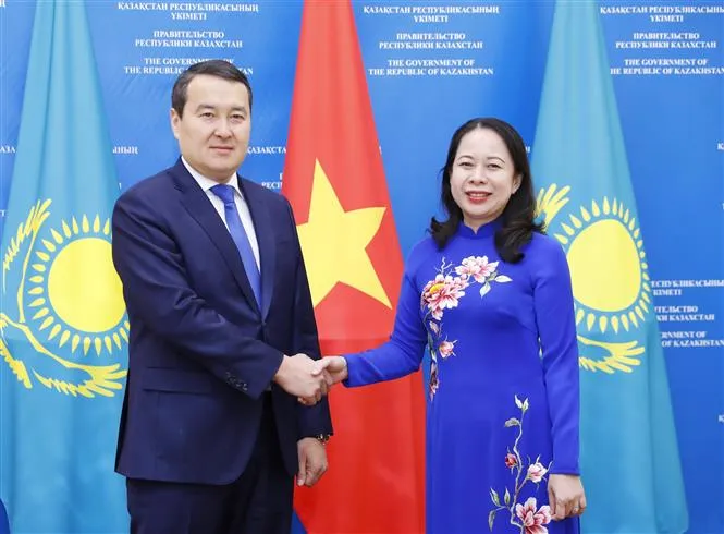 Việt Nam luôn coi trọng quan hệ hữu nghị truyền thống với Kazakhstan - Ảnh 1. Việt Nam luôn coi trọng quan hệ hữu nghị truyền thống với Kazakhstan - Ảnh 1.