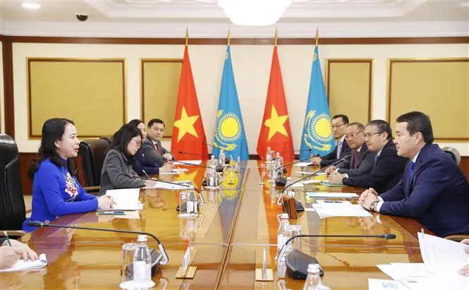 Việt Nam luôn coi trọng quan hệ hữu nghị truyền thống với Kazakhstan - Ảnh 2. Việt Nam luôn coi trọng quan hệ hữu nghị truyền thống với Kazakhstan - Ảnh 2.