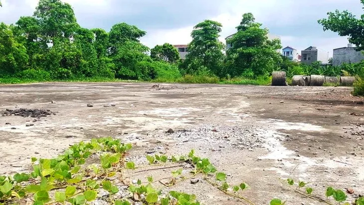 Dự án treo bỏ hoang 2 thập kỷ giữa lòng thành phố - Ảnh 3. Dự án treo bỏ hoang 2 thập kỷ giữa lòng thành phố - Ảnh 3.