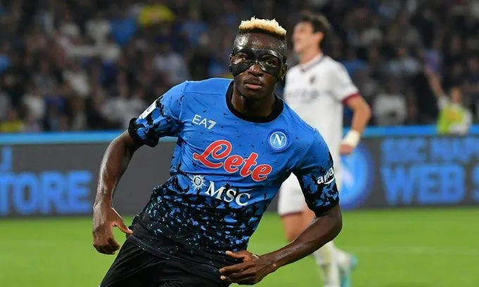Thắng kịch tính Bologna, Napoli trở lại ngôi đầu Serie A - Ảnh 3. Thắng kịch tính Bologna, Napoli trở lại ngôi đầu Serie A - Ảnh 3.