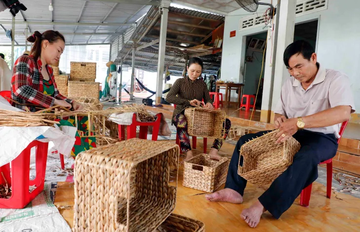 Những con số “biết nói” trong hành trình giảm nghèo bền vững ở Việt Nam - Ảnh 1. Những con số “biết nói” trong hành trình giảm nghèo bền vững ở Việt Nam - Ảnh 1.