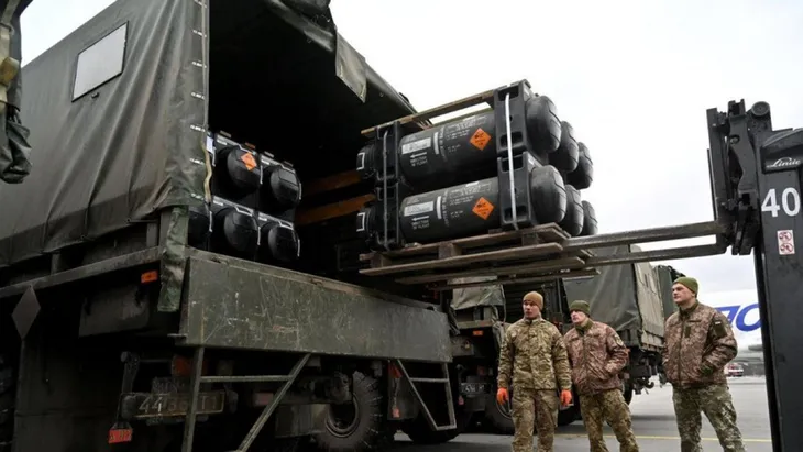 NATO tăng cường hệ thống phòng không cho Ukraine - Ảnh 1. NATO tăng cường hệ thống phòng không cho Ukraine - Ảnh 1.