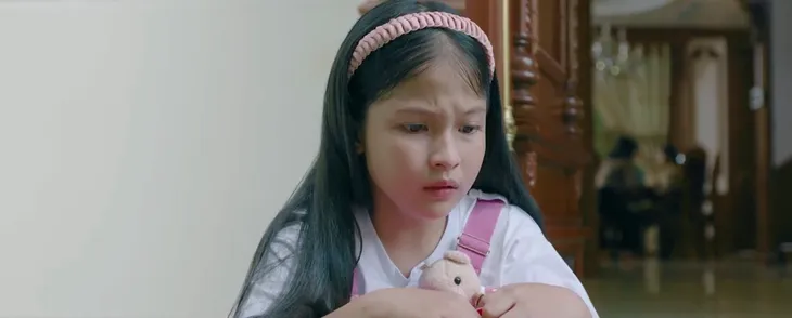 Hành trình công lý - Tập 6: Sếp Phó tổng vừa bị bắt, vợ con, mẹ già đã bị hàng xóm hắt hủi - Ảnh 19. Hành trình công lý - Tập 6: Sếp Phó tổng vừa bị bắt, vợ con, mẹ già đã bị hàng xóm hắt hủi - Ảnh 19.