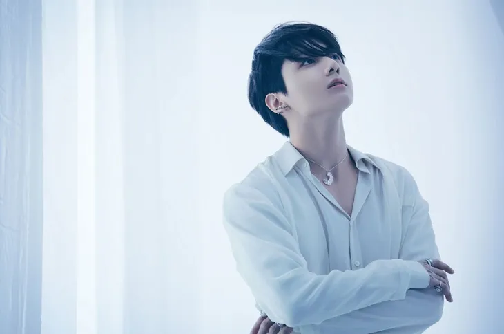 Forbes ca ngợi Jungkook BTS là POP HITMAKER - Ảnh 2. Forbes ca ngợi Jungkook BTS là POP HITMAKER - Ảnh 2.