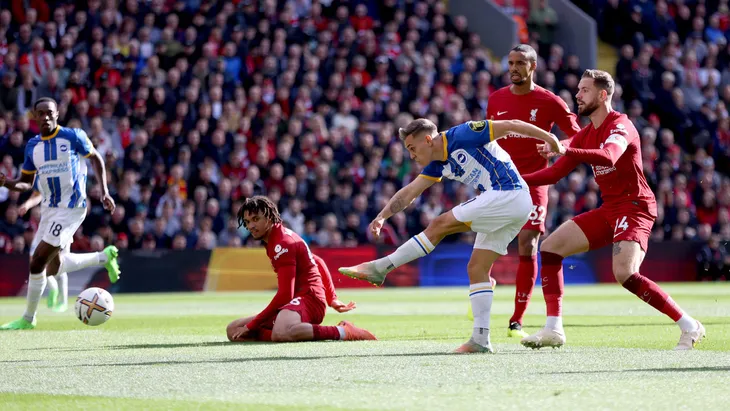 Liverpool chia điểm với Brighton trong trận cầu có 6 bàn thắng - Ảnh 1. Liverpool chia điểm với Brighton trong trận cầu có 6 bàn thắng - Ảnh 1.