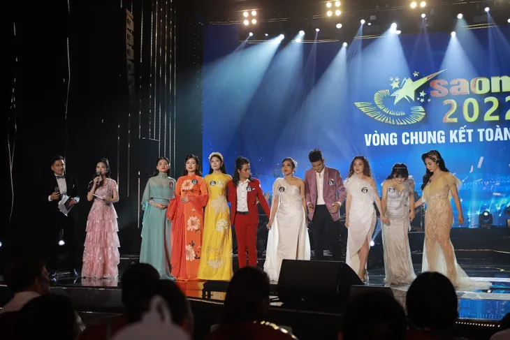 Sao Mai 2022: Top 9 bứt phá trong đêm thi thứ 3, BGK đau đầu lựa chọn - Ảnh 7. Sao Mai 2022: Top 9 bứt phá trong đêm thi thứ 3, BGK đau đầu lựa chọn - Ảnh 7.