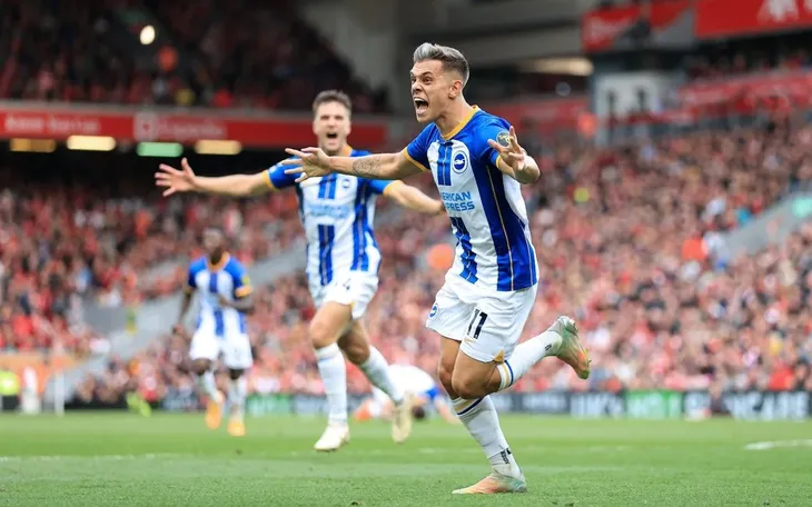 Liverpool chia điểm với Brighton trong trận cầu có 6 bàn thắng - Ảnh 3. Liverpool chia điểm với Brighton trong trận cầu có 6 bàn thắng - Ảnh 3.