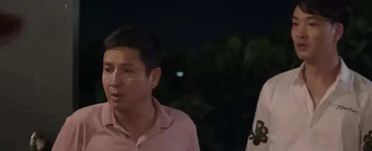 Thông gia ngõ hẹp - Tập 10: Cụ Thập bị ông Phúc bắt gặp trốn ở nhà Linh - Ảnh 5. Thông gia ngõ hẹp - Tập 10: Cụ Thập bị ông Phúc bắt gặp trốn ở nhà Linh - Ảnh 5.
