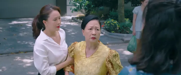 Hành trình công lý - Tập 6: Sếp Phó tổng vừa bị bắt, vợ con, mẹ già đã bị hàng xóm hắt hủi - Ảnh 22. Hành trình công lý - Tập 6: Sếp Phó tổng vừa bị bắt, vợ con, mẹ già đã bị hàng xóm hắt hủi - Ảnh 22.