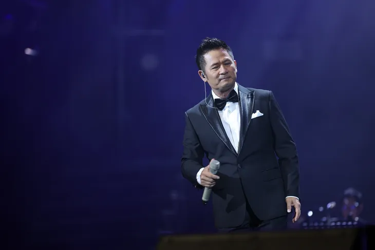 Bằng Kiều say sưa hát quá nửa đêm trong live concert Người Tình - Ảnh 6. Bằng Kiều say sưa hát quá nửa đêm trong live concert Người Tình - Ảnh 6.