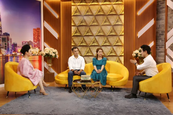 Thùy Trang “cười ra nước mắt” trước cô vợ “nói nhiều” - Ảnh 1. Thùy Trang “cười ra nước mắt” trước cô vợ “nói nhiều” - Ảnh 1.