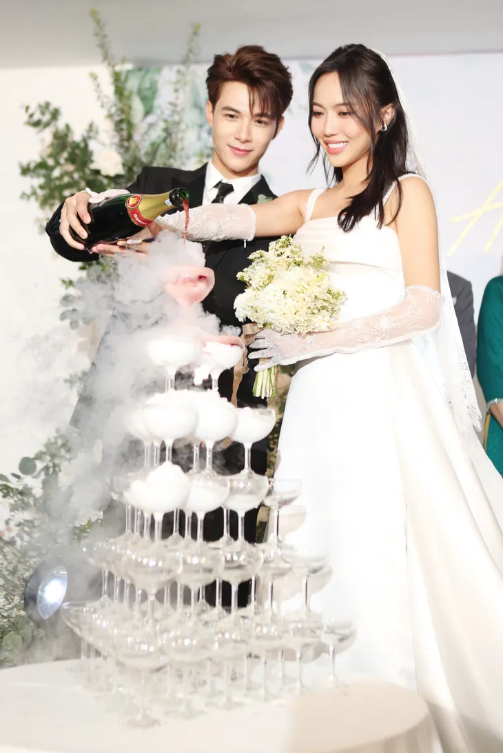 Diệu Nhi - Anh Tú song ca trong tiệc cưới ở Hà Nội - Ảnh 2. Diệu Nhi - Anh Tú song ca trong tiệc cưới ở Hà Nội - Ảnh 2.