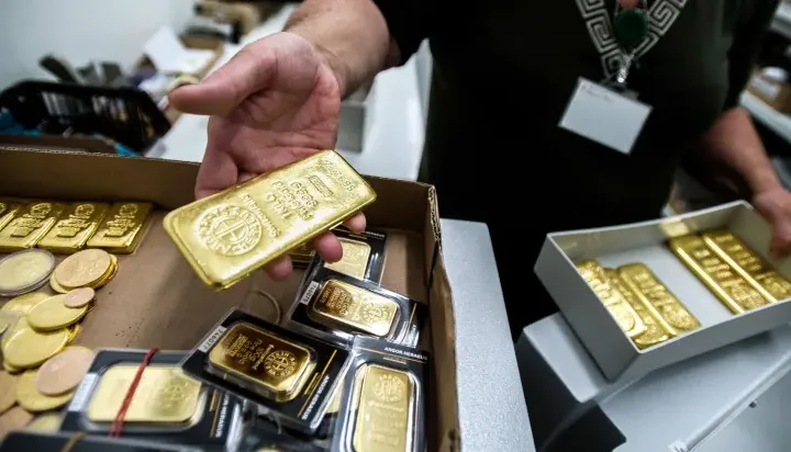 Đồng USD suy yếu, giá vàng bật tăng mạnh - Ảnh 1. Đồng USD suy yếu, giá vàng bật tăng mạnh - Ảnh 1.