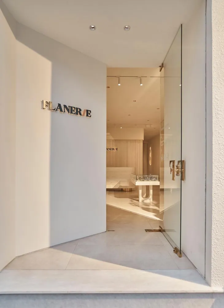 Flanerie Concept Store trở lại với diện mạo choáng ngợp giới mộ điệu - Ảnh 1. Flanerie Concept Store trở lại với diện mạo choáng ngợp giới mộ điệu - Ảnh 1.