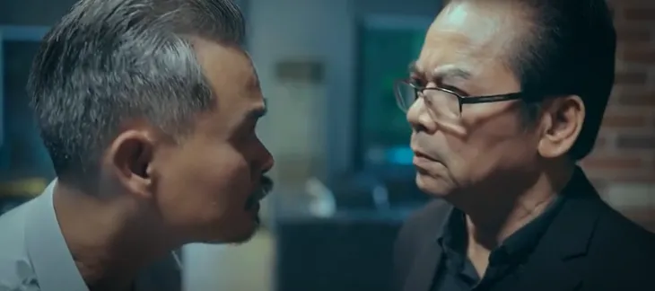 Đấu trí - Tập 69: Đinh Hoàng Đức quyết định bỏ trốn ra nước ngoài - Ảnh 8. Đấu trí - Tập 69: Đinh Hoàng Đức quyết định bỏ trốn ra nước ngoài - Ảnh 8.