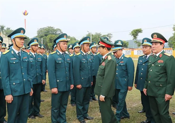 Thi đua kỷ niệm 50 năm Chiến thắng Điện Biên Phủ trên không - Ảnh 3. Thi đua kỷ niệm 50 năm Chiến thắng Điện Biên Phủ trên không - Ảnh 3.