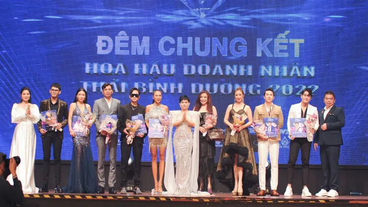 VM Entertainment tổ chức thành công chung kết Hoa hậu Doanh nhân Thái Bình Dương 2022 - Ảnh 3. VM Entertainment tổ chức thành công chung kết Hoa hậu Doanh nhân Thái Bình Dương 2022 - Ảnh 3.
